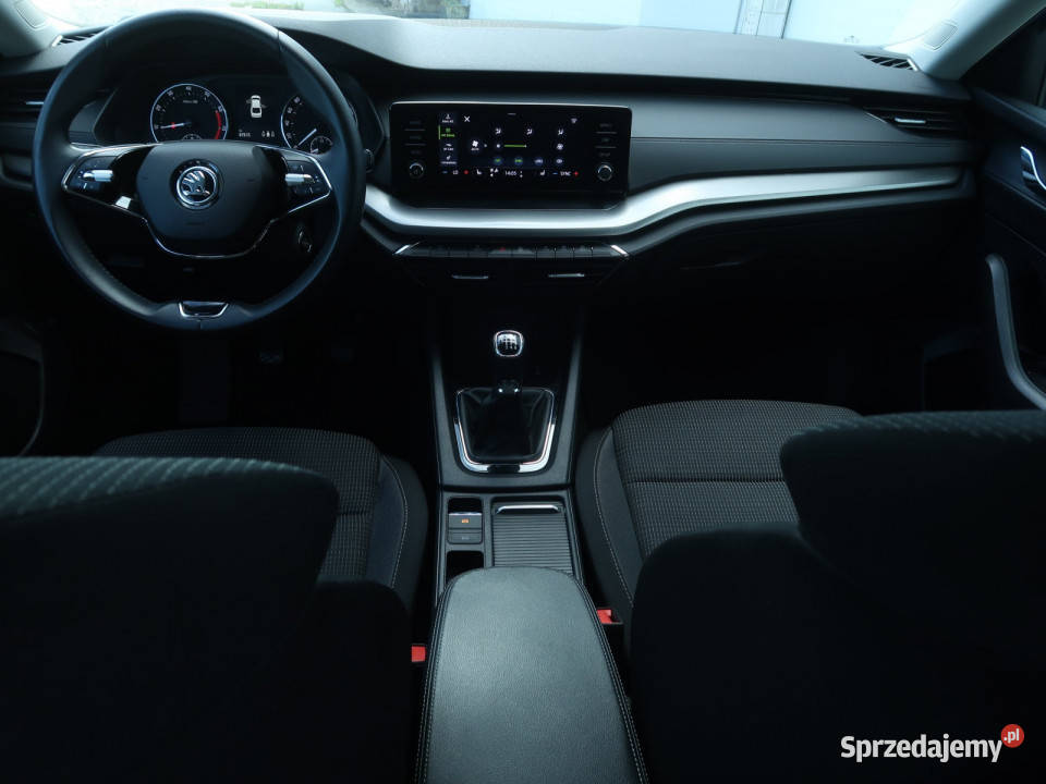 Skoda Octavia 15 TSI sprzedam