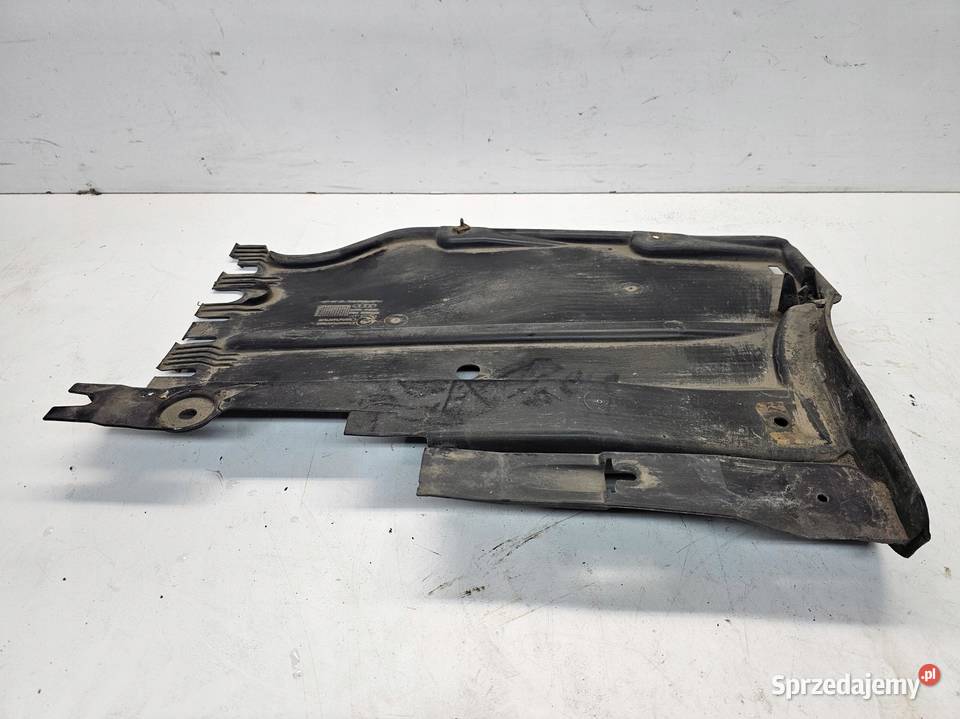 OSŁONA PODWOZIA LEWY TYŁ AUDI A4 B8 8K0825215D Przystajń