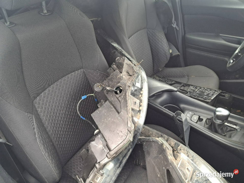 Toyota CHR Komorniki sprzedam