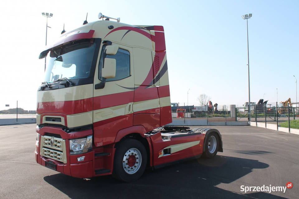 Ciagnik siodłowy Eur6 Renault T 520 Warszawa