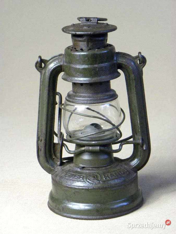 Niemiecka wojskowa lampa naftowa Feuerhand 75 Legnica
