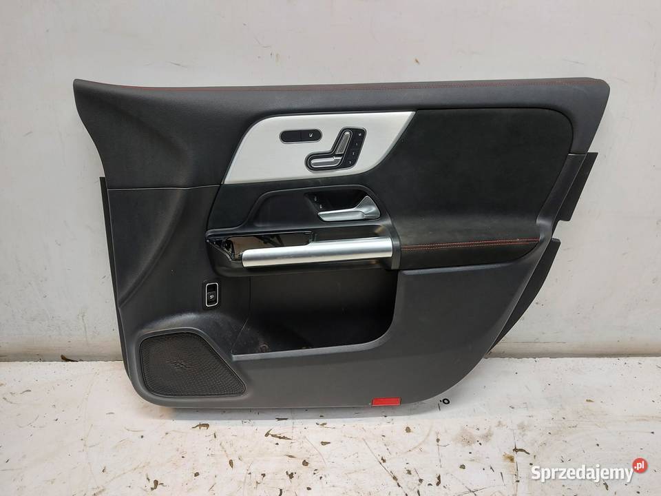 Mercedes EQA 250 W243 TAPICERKA BOCZEK DRZWI