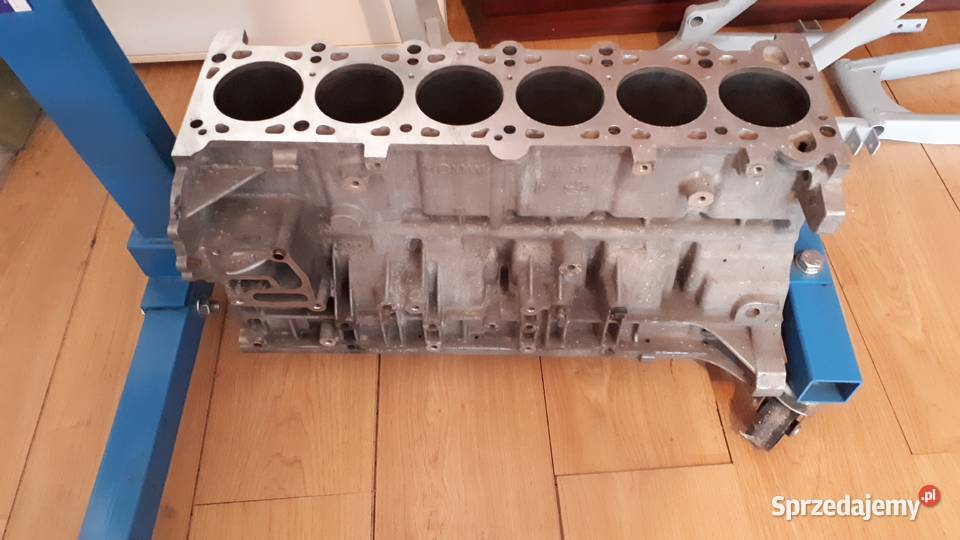 bmw e39 20 benzyna blok silnika Blok silnika Stopka sprzedam