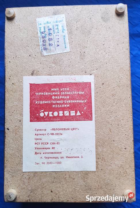 Pudełko ozdobne drewniane motyl kwiat ZSRR CCCP Warszawa