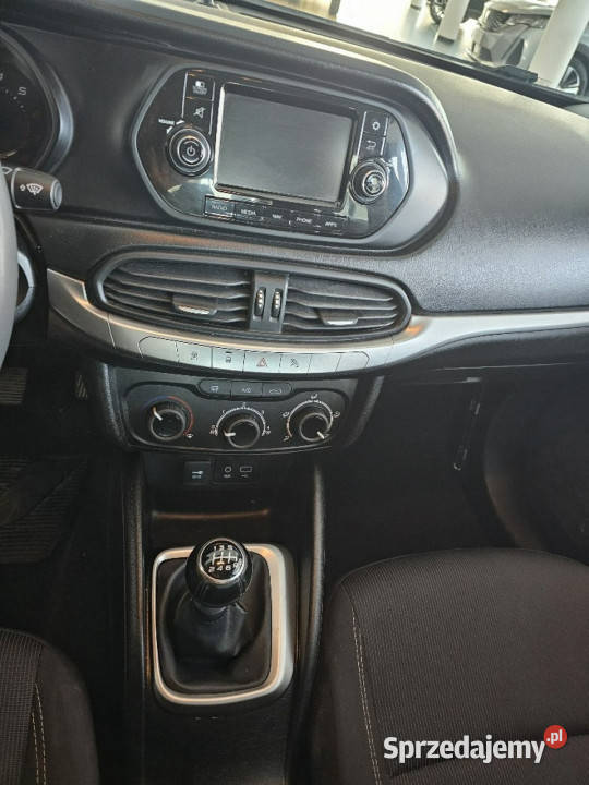 Fiat Tipo HB EASY 14 95 wyposażenie serwisowany Nowy Sącz sprzedam
