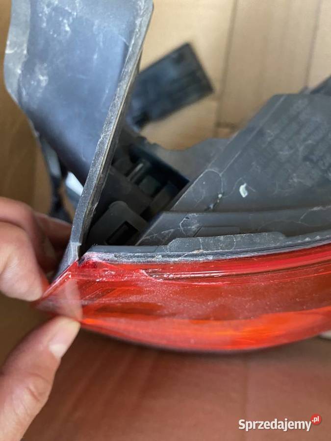 Lampa tylna prawa w błotnik BMW F31 prawe Kielce