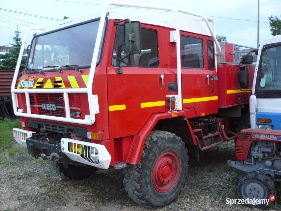 Terenowy Wóz Strażacki IVECO UNIC 8017 4x4 2500 35200km