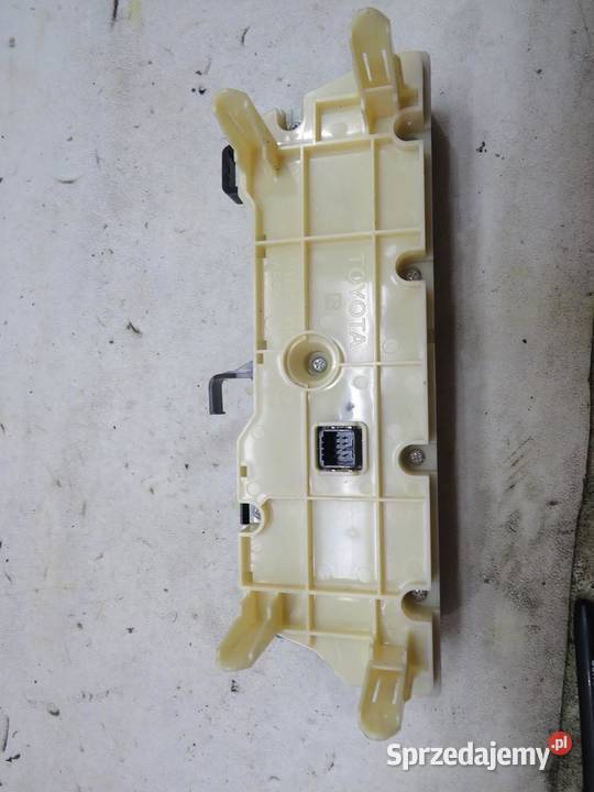 PANEL KLIMATYZACJI PRIUS 3 III LIFT 75D725RH osobowe sprzedam