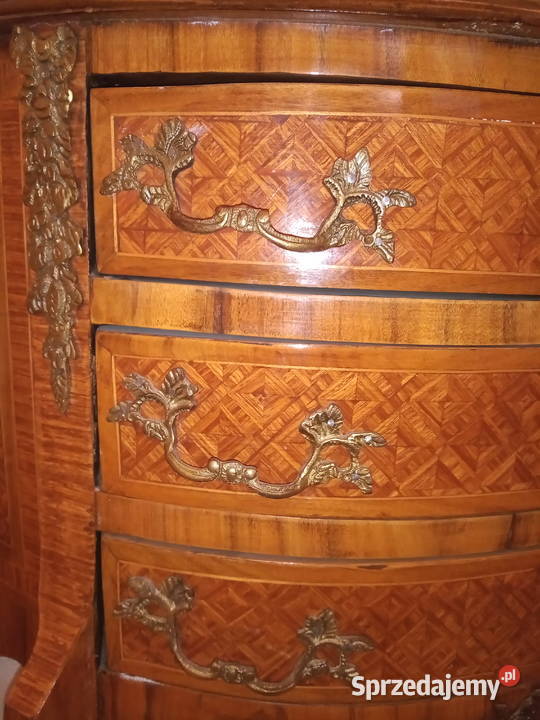 Komoda antyczna w stylu ludwikowskim