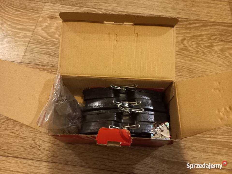 Klocki hamulcowe firmy TRW do Renault NOWE 4 Puławy