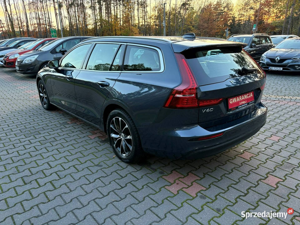Volvo V60 20 D3 150 Podgrzewane fotele i światła przeciwmgielne mazowieckie Lipówki