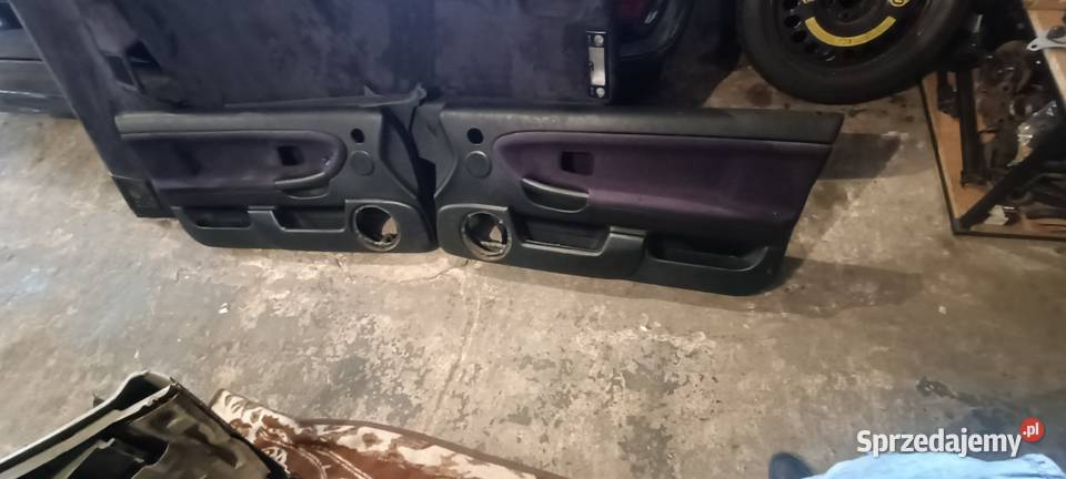 Boczki tylna półka BMW E36 Coupe Piasek sprzedam