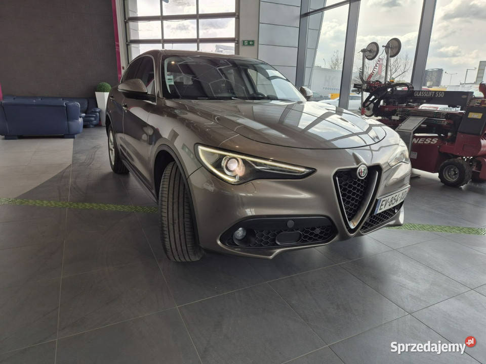 Alfa Romeo Stelvio 22 Diesel Q4 4X4 Zadbany brązowy Stelvio Łaziska Górne