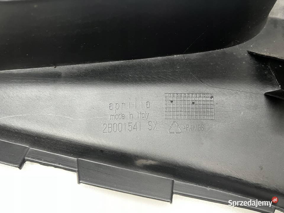 APRILIA RSV4 1000 14 Osłona Wypełnienie czaszy sprzedam