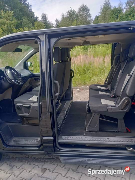 Wynajmę wypożyczę busa 9osobowego najem bus Wynajem pojazdów Radom