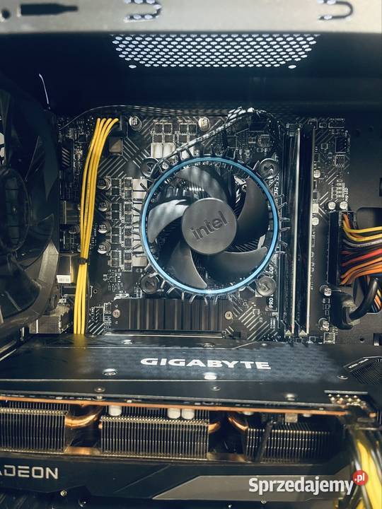 Komputer gamingowy monitor 180200hz 1000 Piła