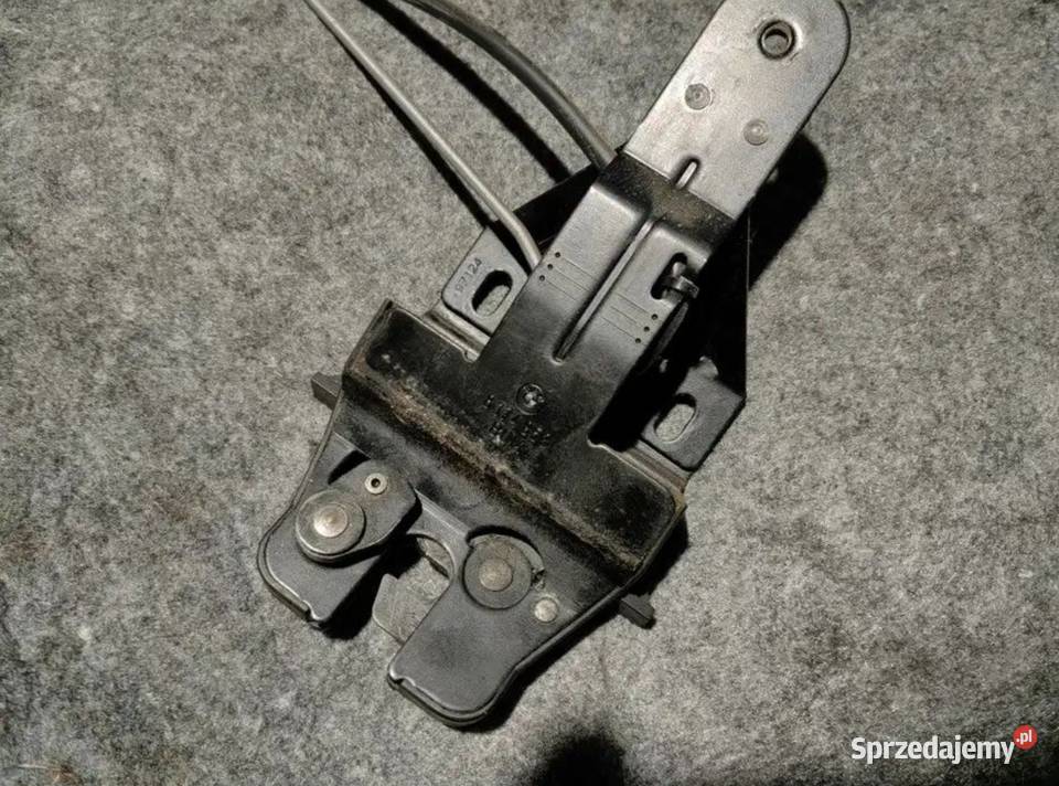 Zamek klapy bagażnika BMW E38 Żory