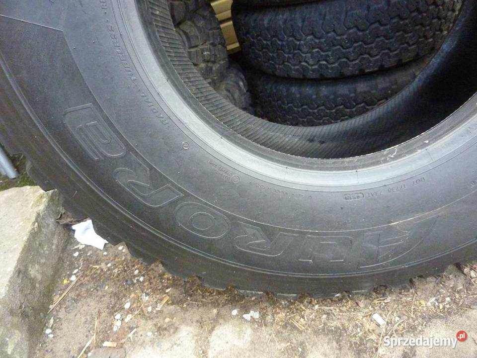 Opona używana ciężarowa 13R225 AURORA UR 11 Zaścianki sprzedam
