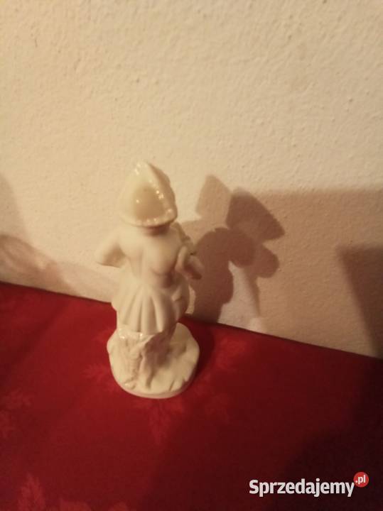 Biała figurka dżentelmena porcelanowa Dom i Ogród Warszawa