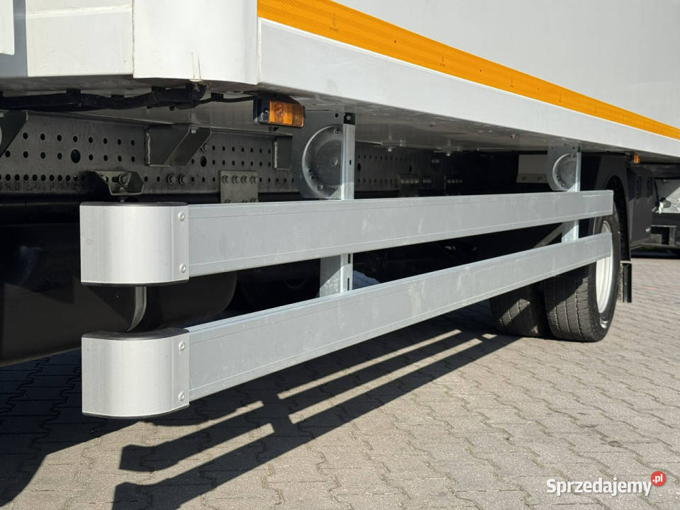 Iveco Daily 72C18 Mroźnia HIMATIC 14 Euro Palet świętokrzyskie