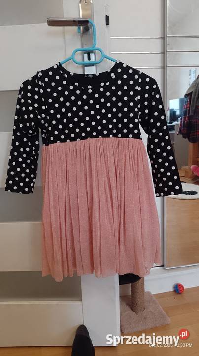 Sukienka dziewczęca piekna 128 8 lat Jastrzębie-Zdrój