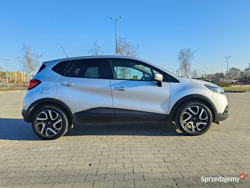Sprzedam Renault Captur stan benzyna Lubin