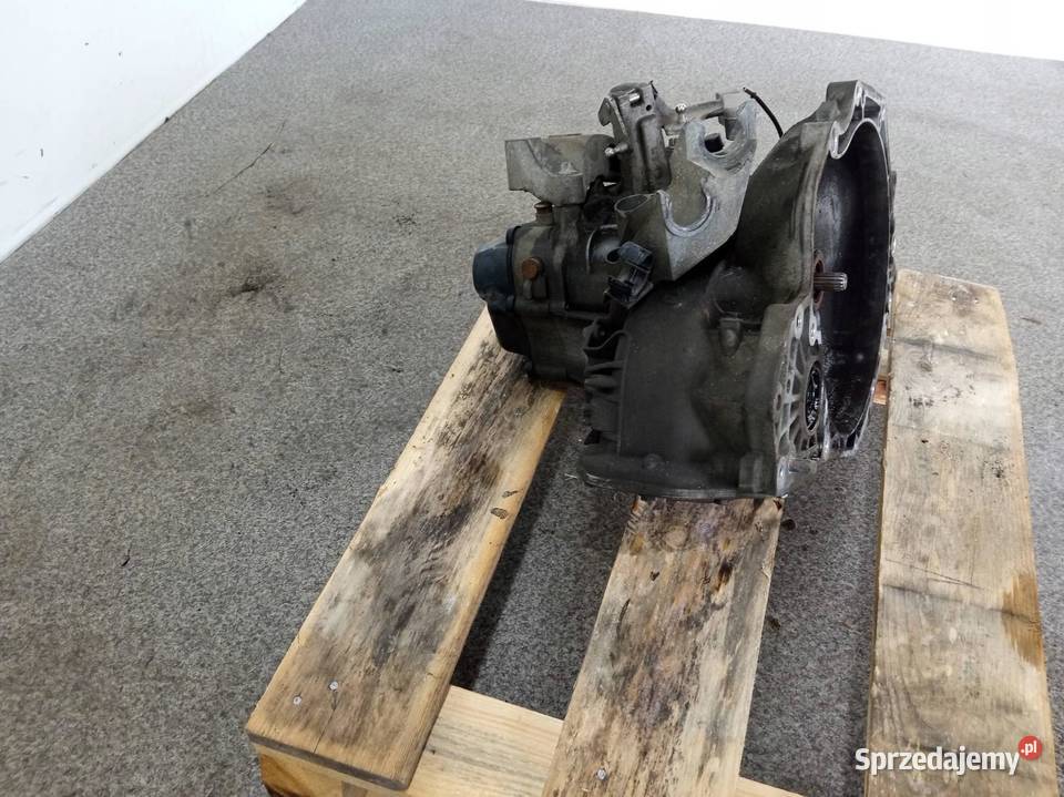 SKRZYNIA BIEGÓW A18083751B68 S394 14 16V Opel osobowe świętokrzyskie