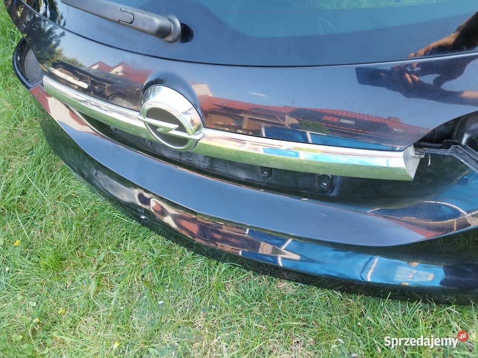 Klapa tył Insignia kombi polift Złotów