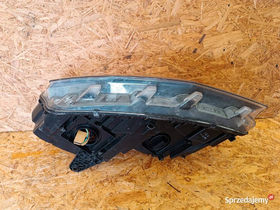 REFLEKTOR LAMPA PRAWA PRZÓD EU 5E1941016B SKODA Nowy Tomyśl