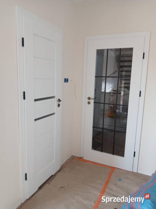 Drzwi NA RAMIE DREWNIANEJ białe szpros Starogard Gdański