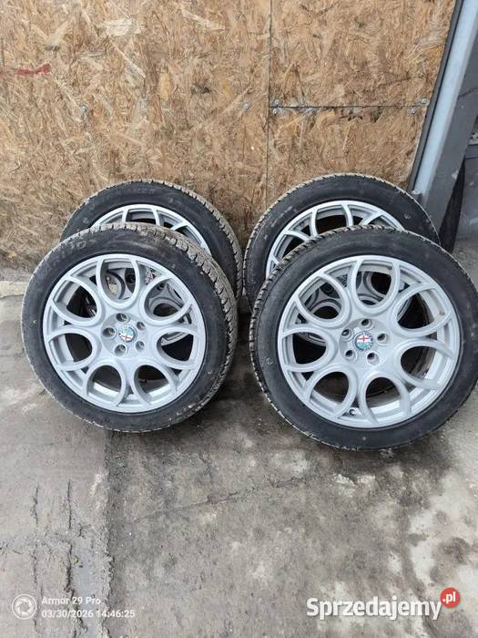 Koła alufelgi r18 z oponami Alfa Romeo podkowy Pińczów sprzedam