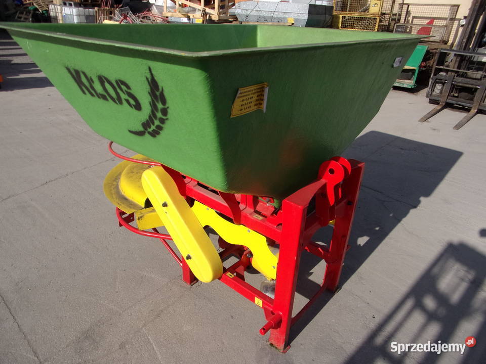 Rozsiewacz nawozowowapienny KŁOS 600 1tarczowy w Opoczno sprzedam