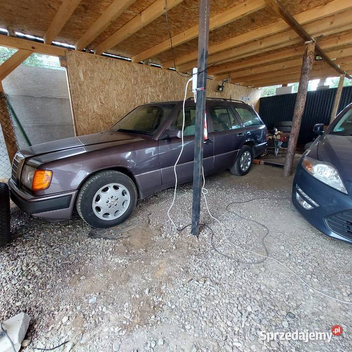 Mercedes w124 S124 nieuszkodzony