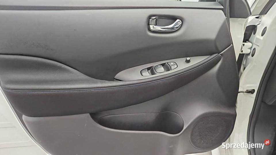 Nissan Leaf 40kWh Acenta Z Polskiego Salonu Warszawa sprzedam
