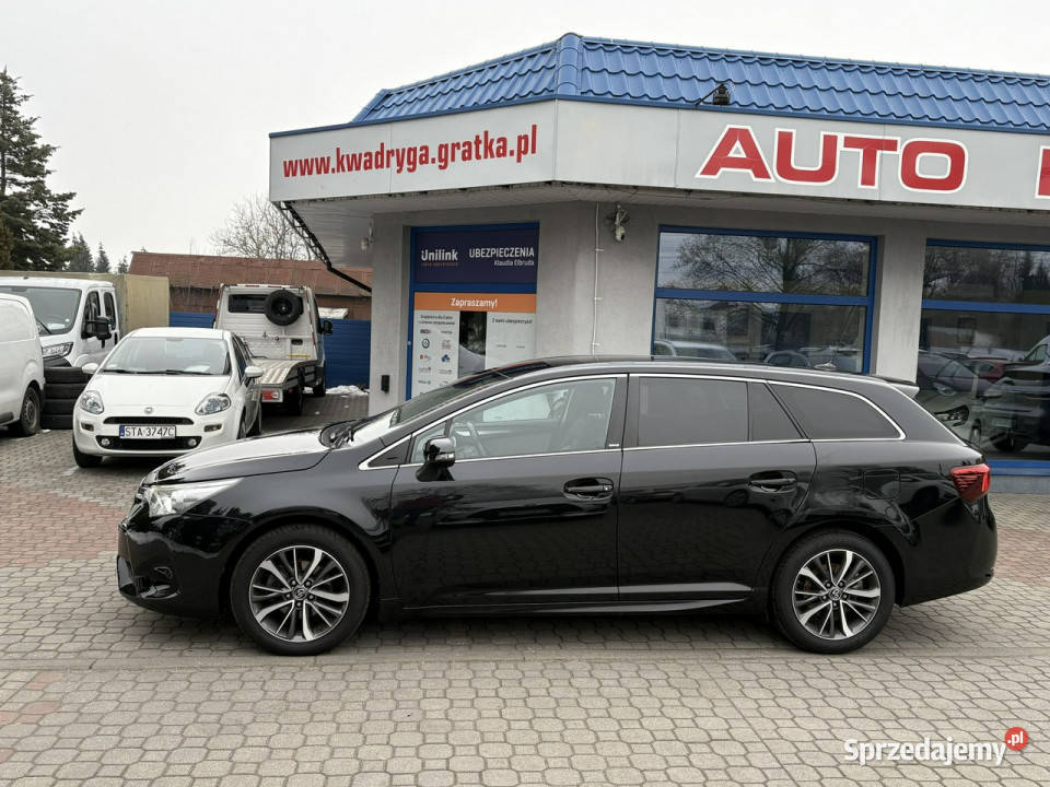 Toyota Avensis Rezerwacja III 2009 klimatyzacja