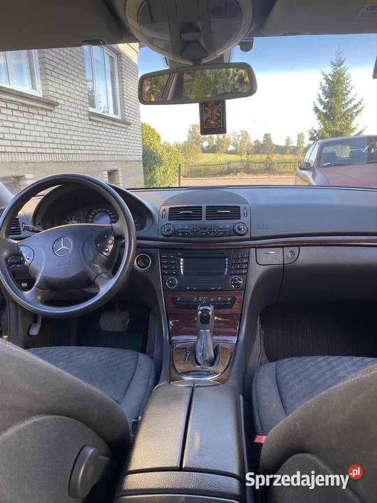 Mercedes w211 e200 Rok produkcji 2006 Kalinówka Królewska