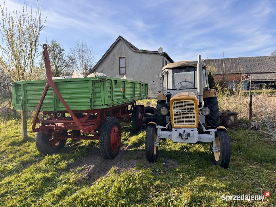 Ciągnik ursus 330 Trzebiatów