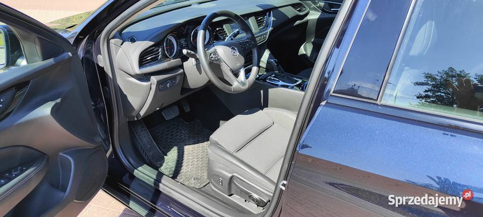 Salon Polska niski przebieg Serwis ASO automatyczna Warszawa