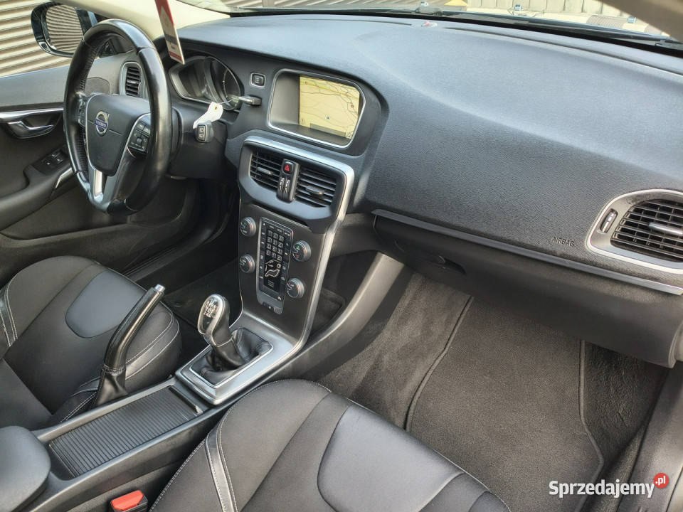 Volvo V40 16HDi 115 D2 Momentum Full serwis ASO gniazdo USB śląskie sprzedam