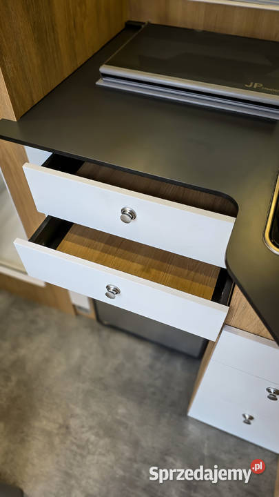 Zabudowy kempingowe Motoryzacja Rzeszów