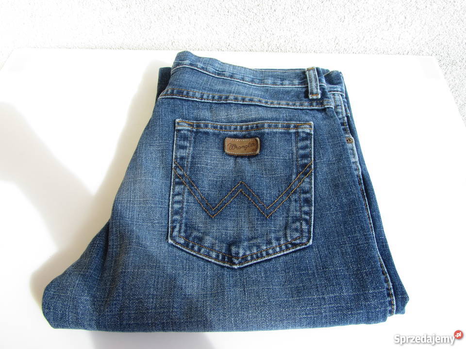 Wrangler W32 L30 Bootcut spodnie jeansy 100 Olecko