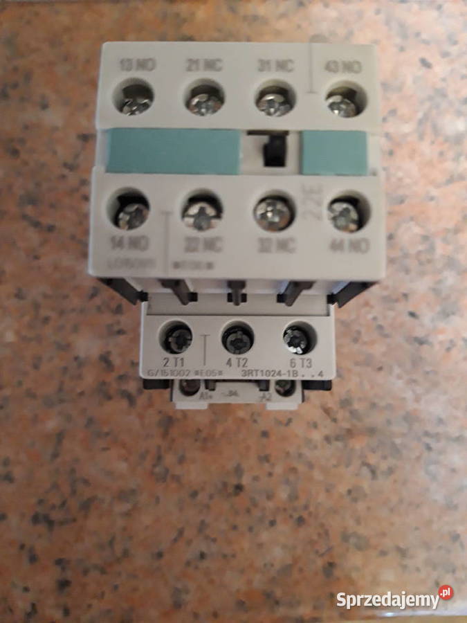Stycznik Siemens 3RT10241BB44