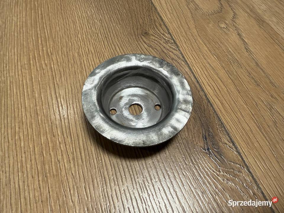 Miseczka górna zawieszenia silnika Fiat 126p Sosnowiec