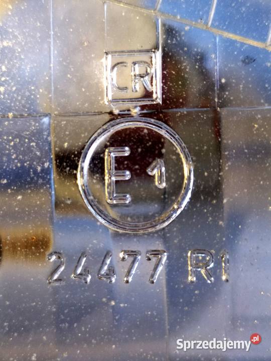 Lampa VW Passat B1 typ 32 volkswagen Derby Mk1 Nowy Staw