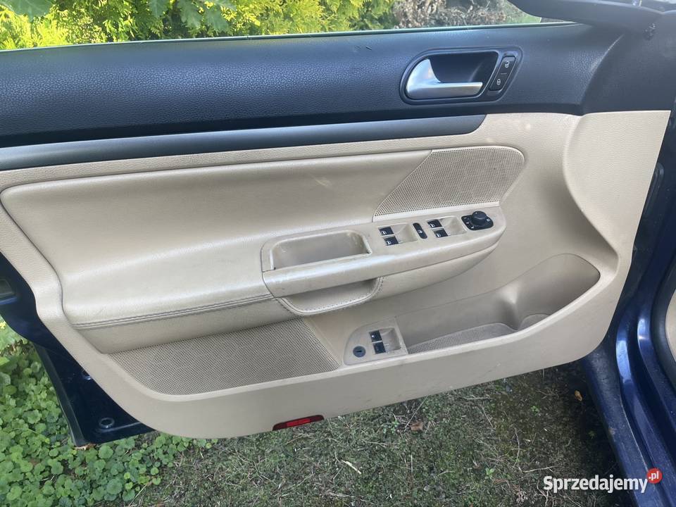 Foteletapicerki skóra Vw Jetta 2007r wersja USA osobowe sprzedam