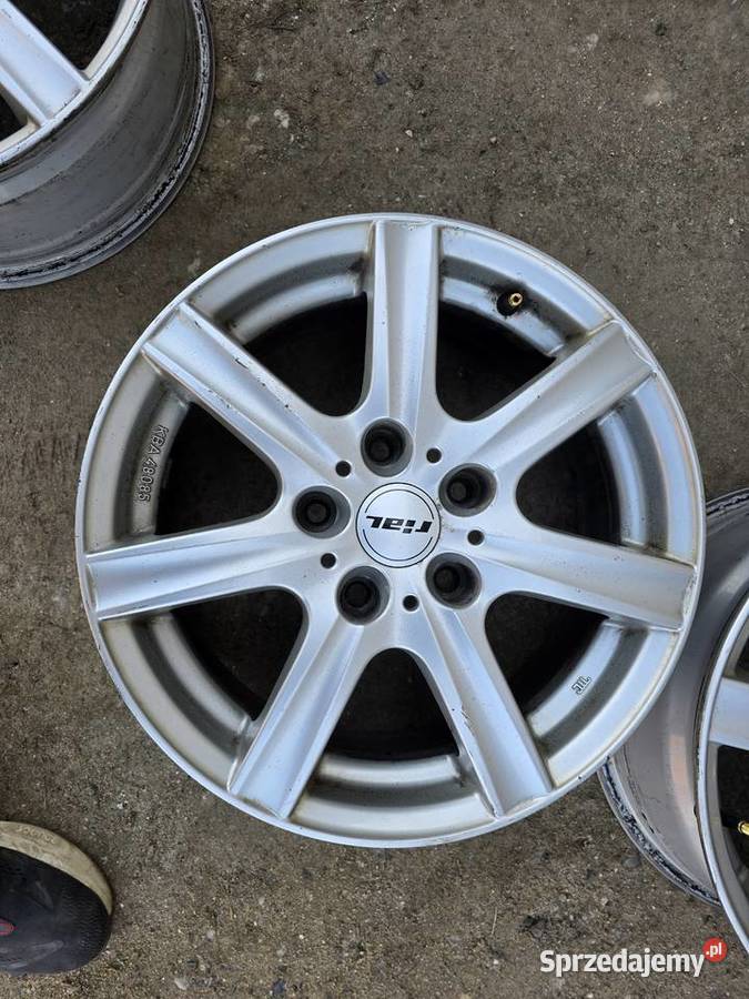 4 aluminiowe felgi R 16 7Jx16H2 ET34 BMW E 90 dolnośląskie Zagrodno