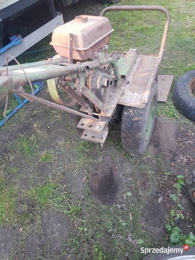 Jednoosiowy traktorek ogrodniczyna budowędo Barlinek