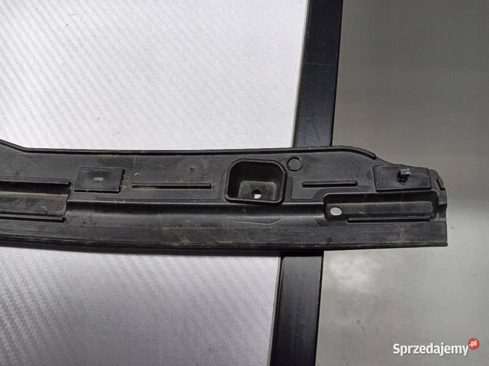 OSŁONA USZCZELKI MASKI AUDI A1 82A823126 sprzedam