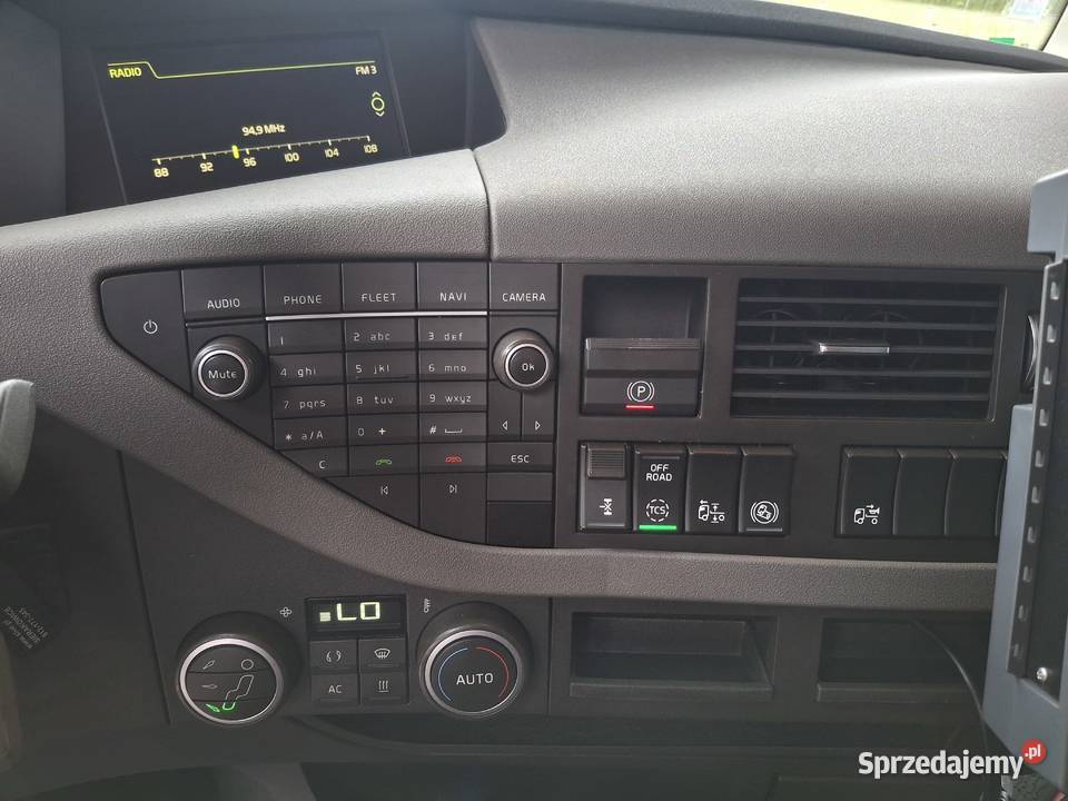 Volvo FH 420 Ciągnik Siodłowy ADR Poduszki Tył 404050km Sierakowice