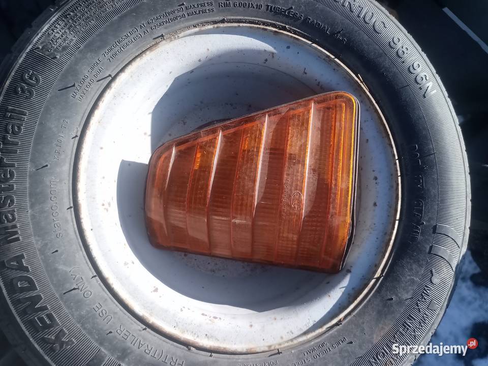 Sprzedam kierunkowskaz Mercedes W123 i W124 lewy Kierunkowskazy sprzedam